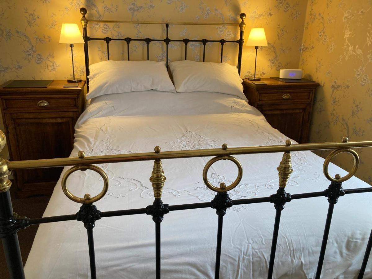 Whitecliff Guest House 웨이머스만 외부 사진