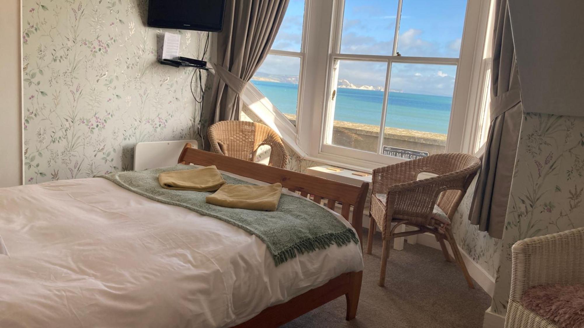 Whitecliff Guest House 웨이머스만 외부 사진
